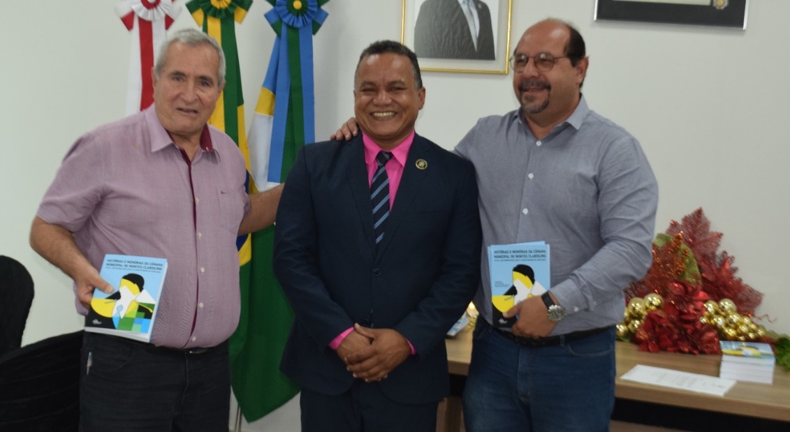 Câmara apresenta à imprensa livro com registro das legislaturas do período de 1832 a 2022