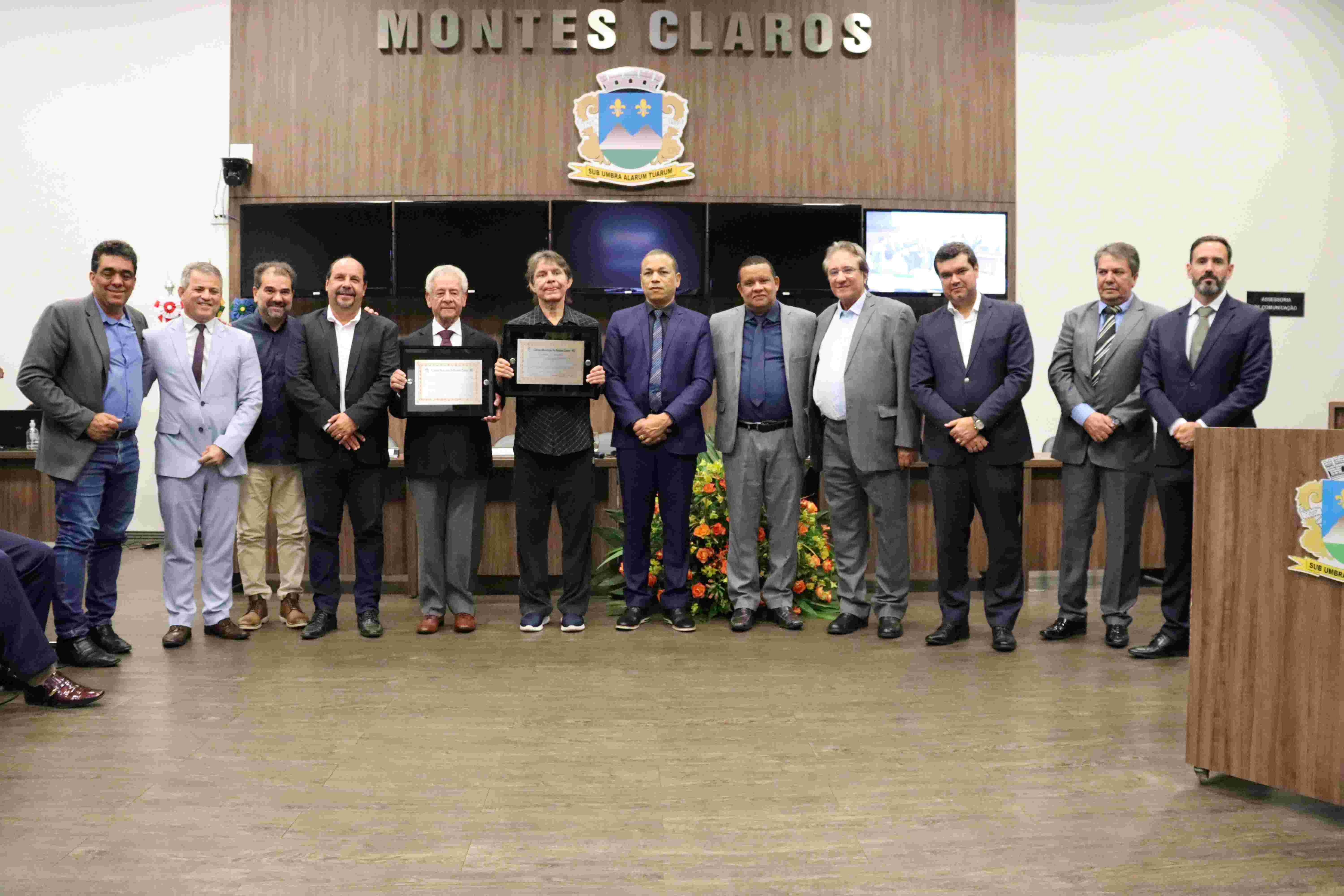 Câmara homenageia José Francisco e Lô Borges