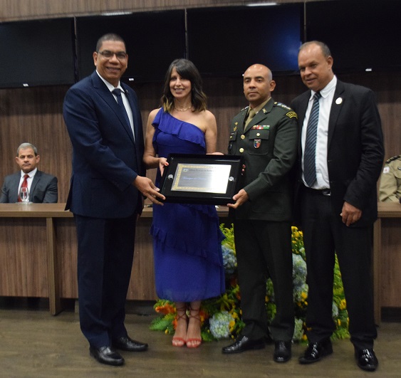    Coronel Henrique Henriques recebe título de Cidadão de Montes Claros